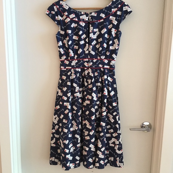 Emily and Fin Yours Truly Midi Dress - Size XS - Picture 3 of 4